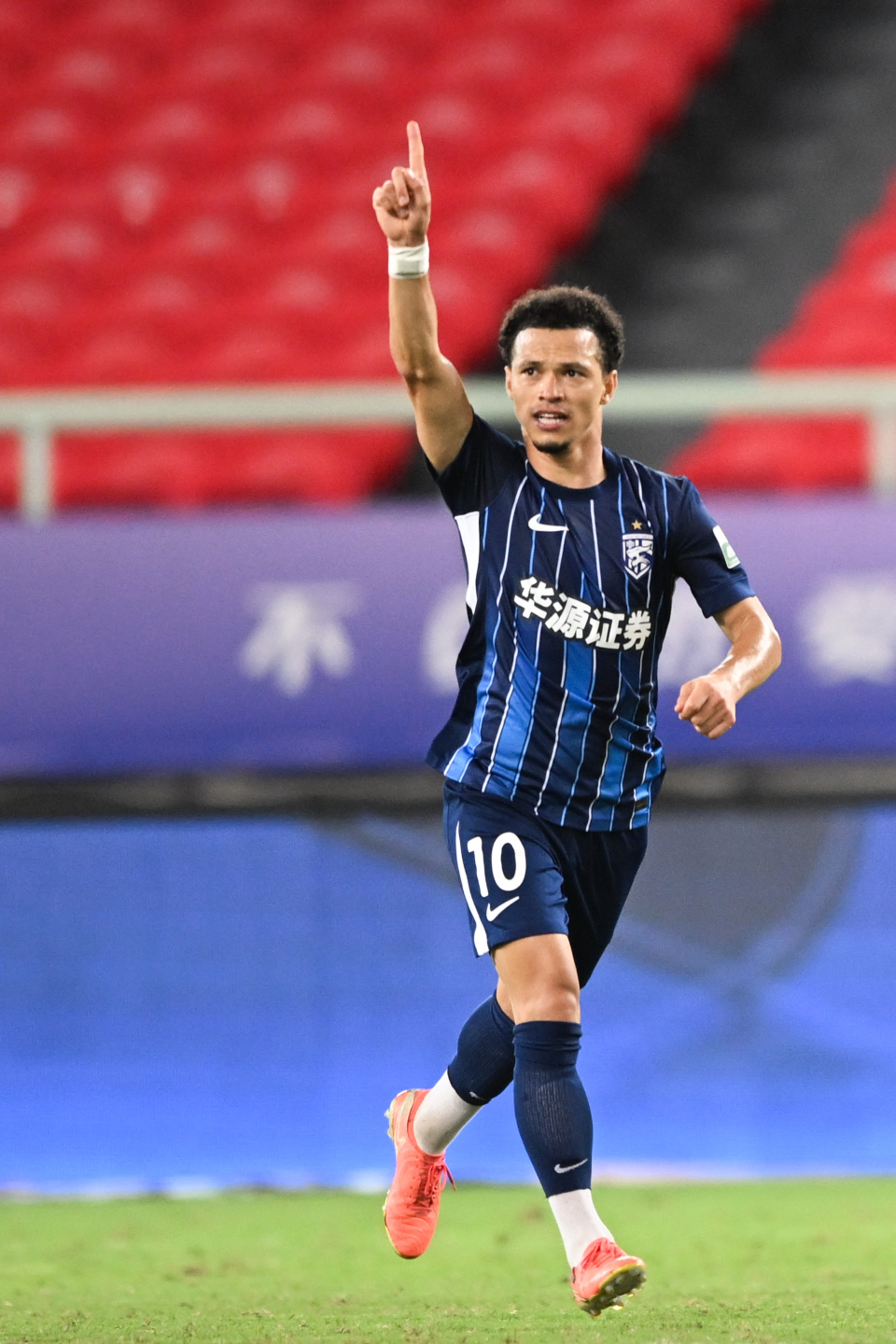 KNyXF, AgQYA KNyXF, AgQYA