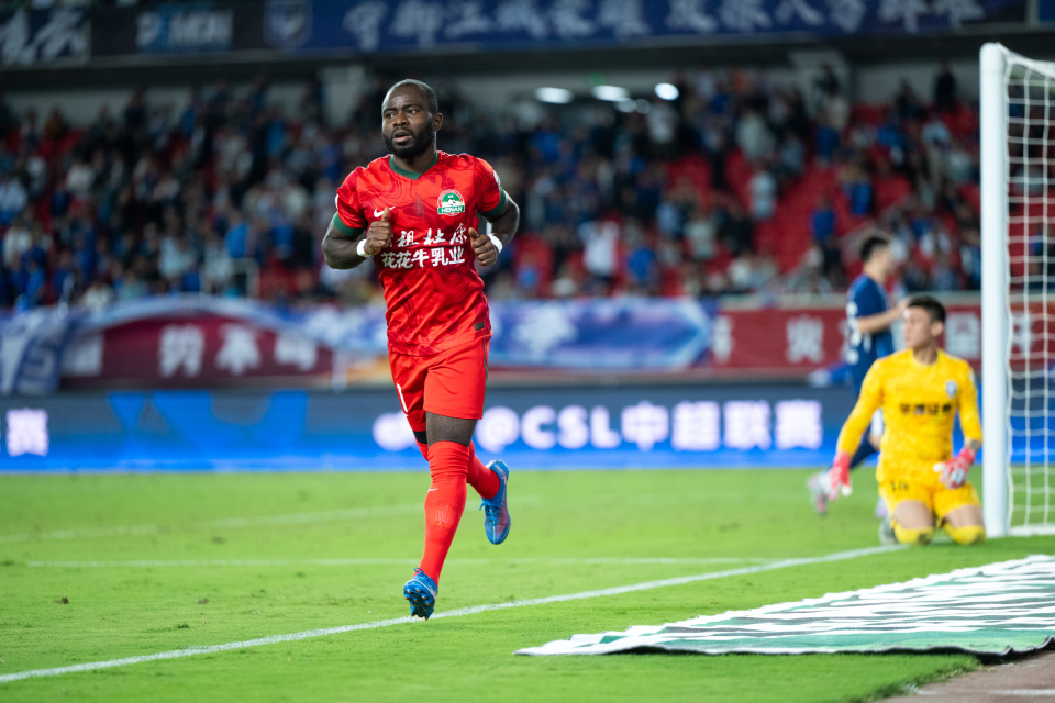 前右, xUPcA 前右, xUPcA