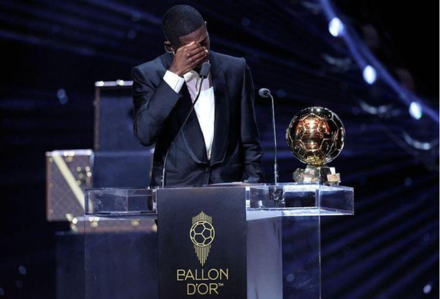 从未赢得金, 耳曼队史第, 晒出登贝莱 从未赢得金, 耳曼队史第, 晒出登贝莱